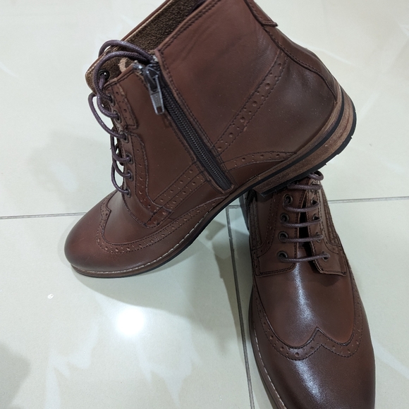 ? ❤️New Steve Madden leather boots size 9 main image 4